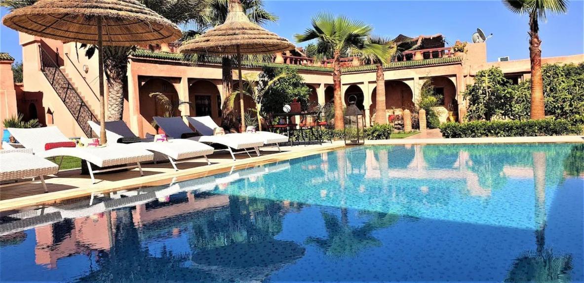 Jenny Lynn Otel Tazrou Dış mekan fotoğraf